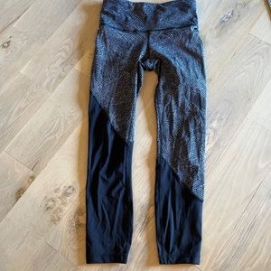 Lululemon rare leggings size 4